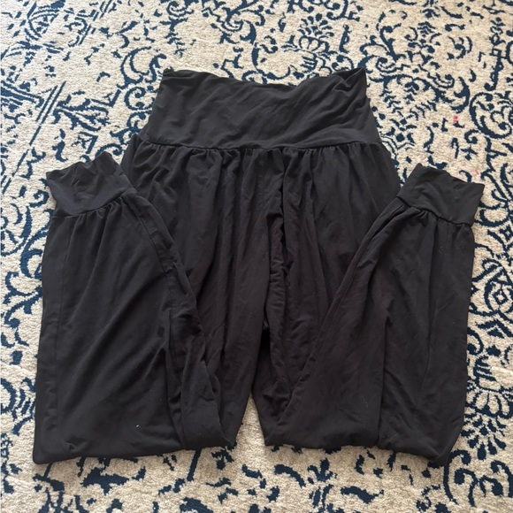 Athleta Studio Jogger Black SIZE Medium 446680 - Picture 6 of 8